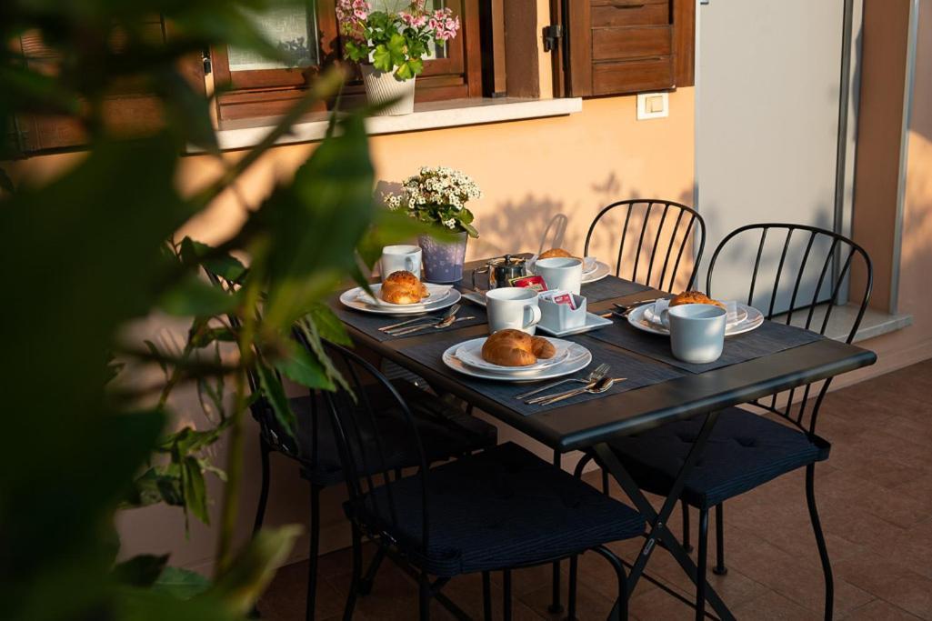 Alloro Appartamenti Sirmione Exterior foto